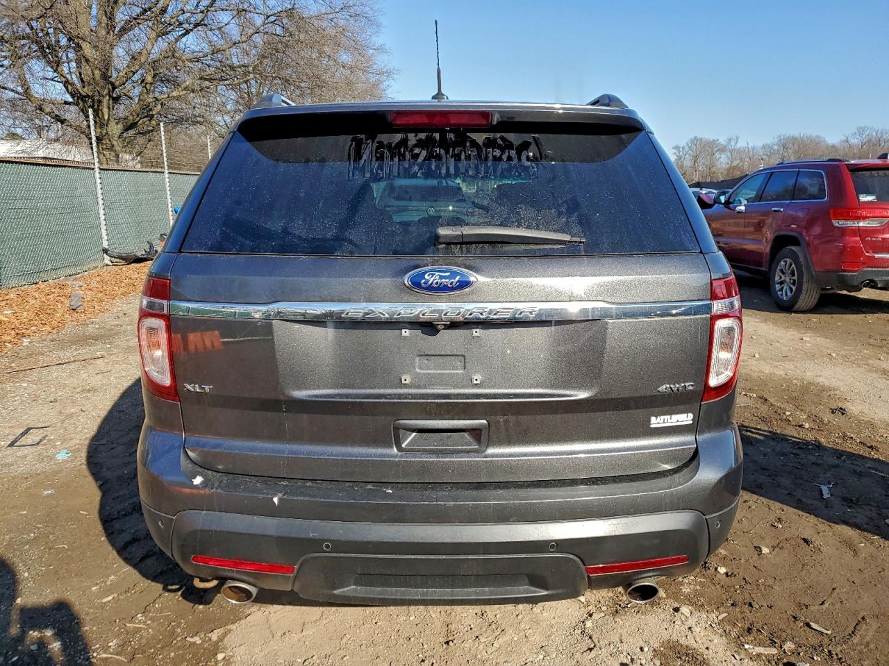 2015 FORD EXPLORER XLT photo 11