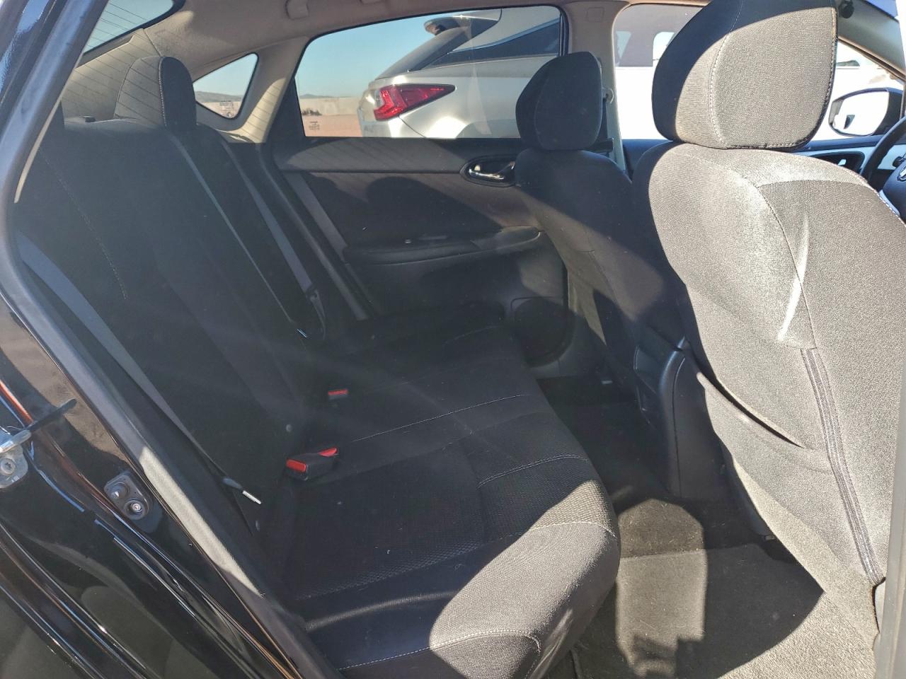 2016 NISSAN SENTRA S photo 19