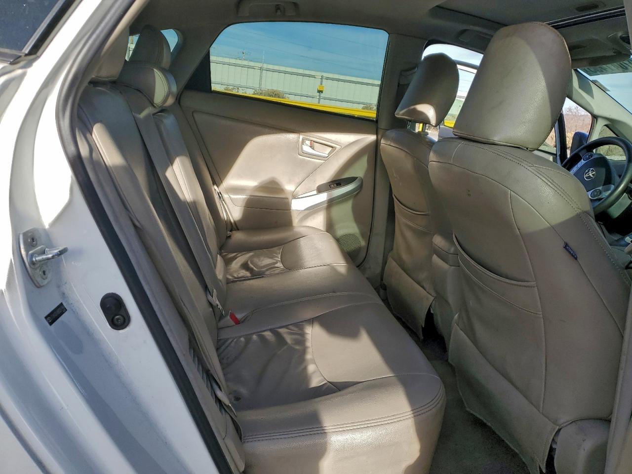 2011 TOYOTA PRIUS photo 19