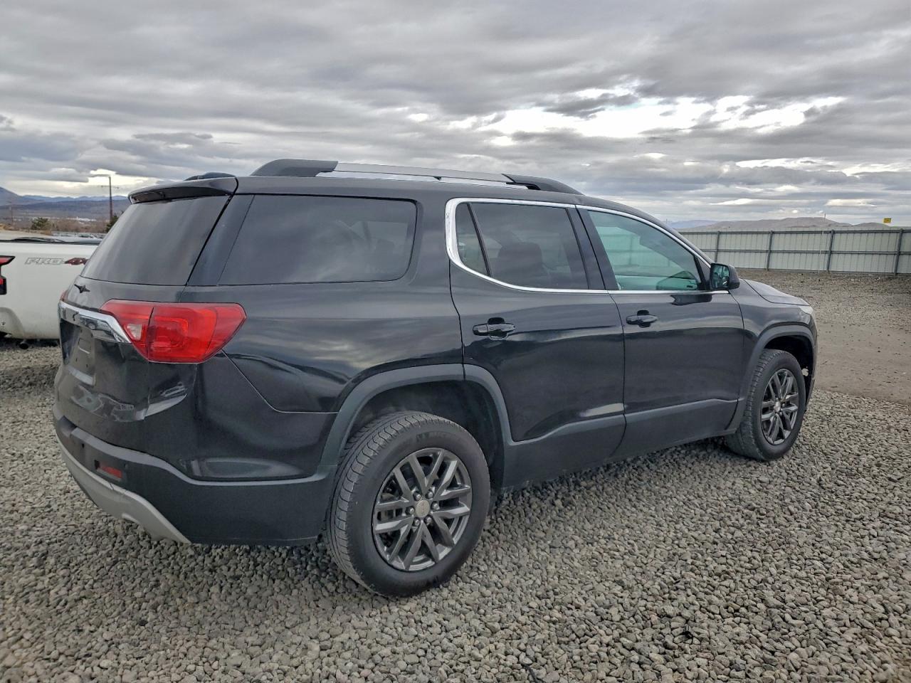2019 GMC ACADIA SLT-1 photo 3