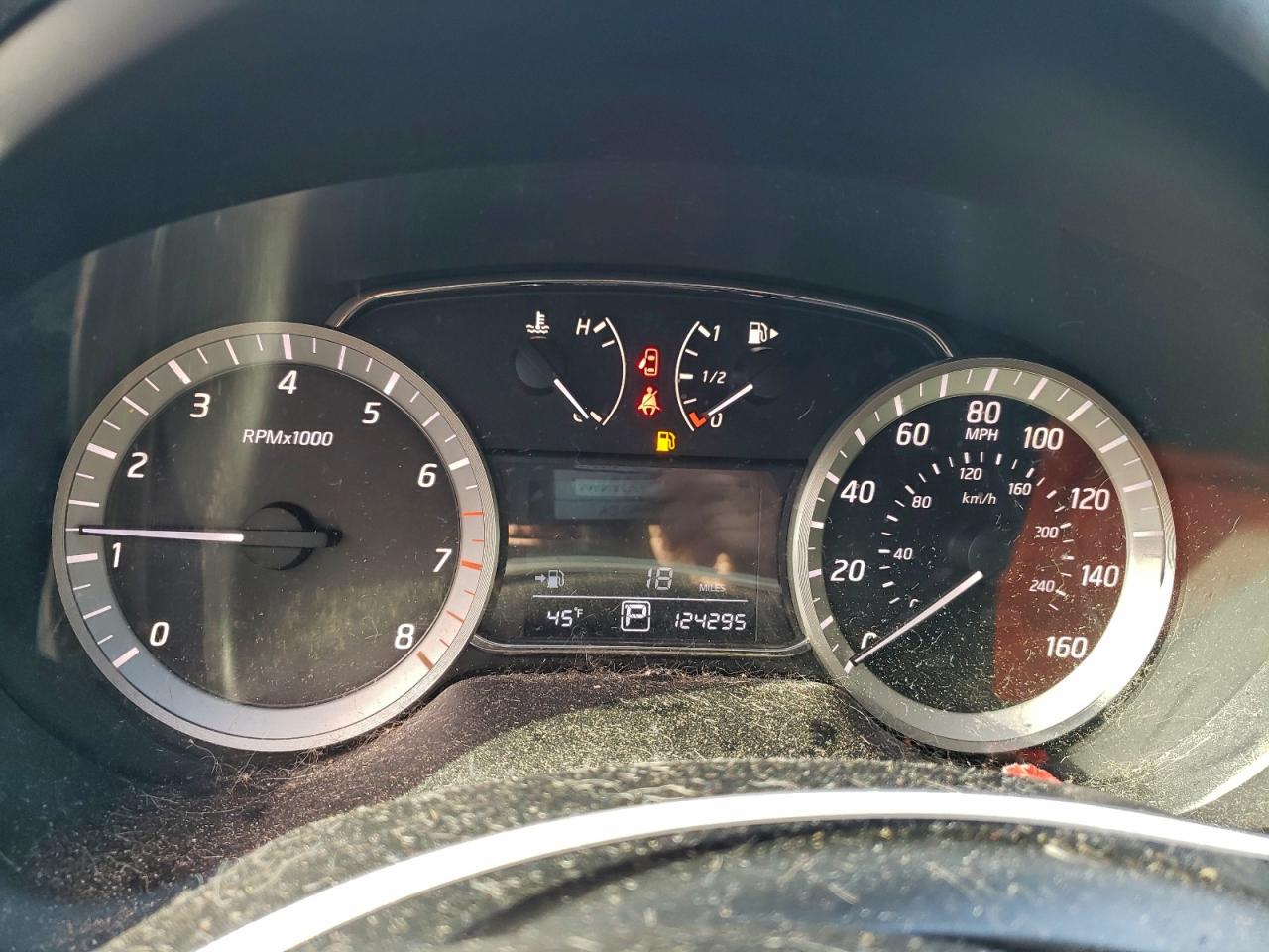 2014 NISSAN SENTRA S photo 9