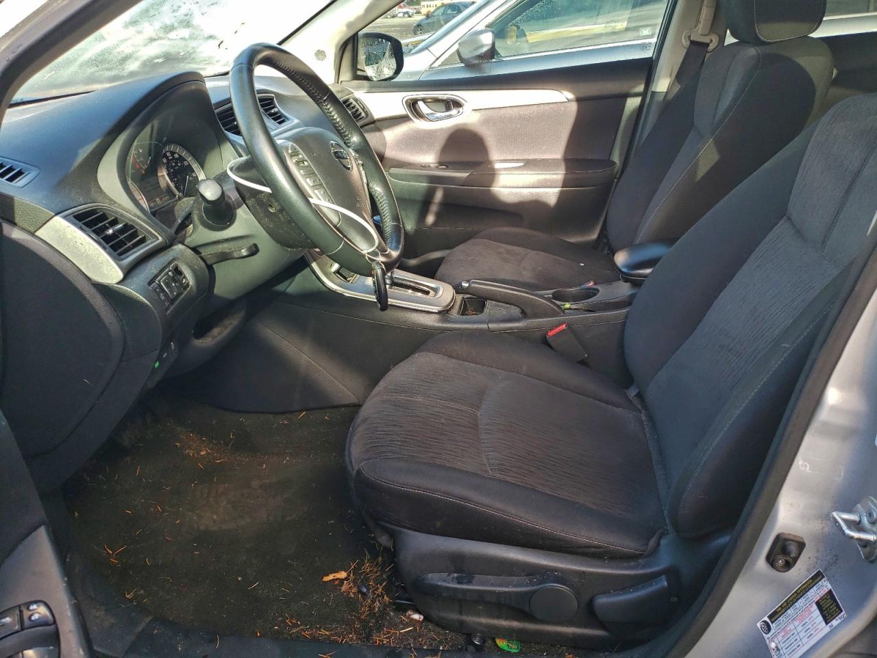 2014 NISSAN SENTRA S photo 7