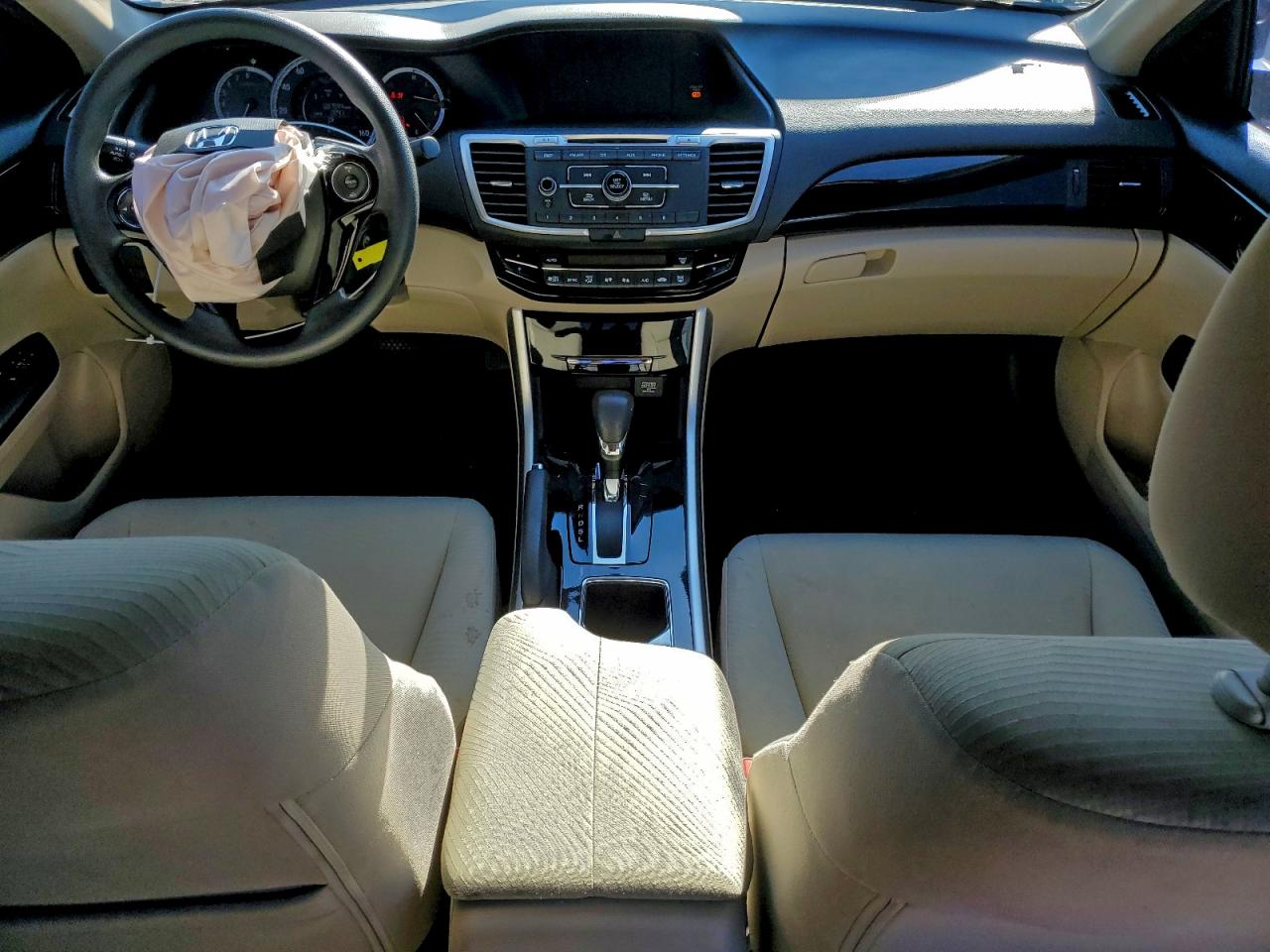 2016 HONDA ACCORD LX photo 8