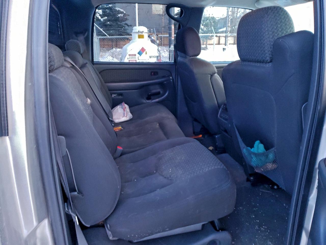 2004 CHEVROLET AVALANCHE K2500 photo 10