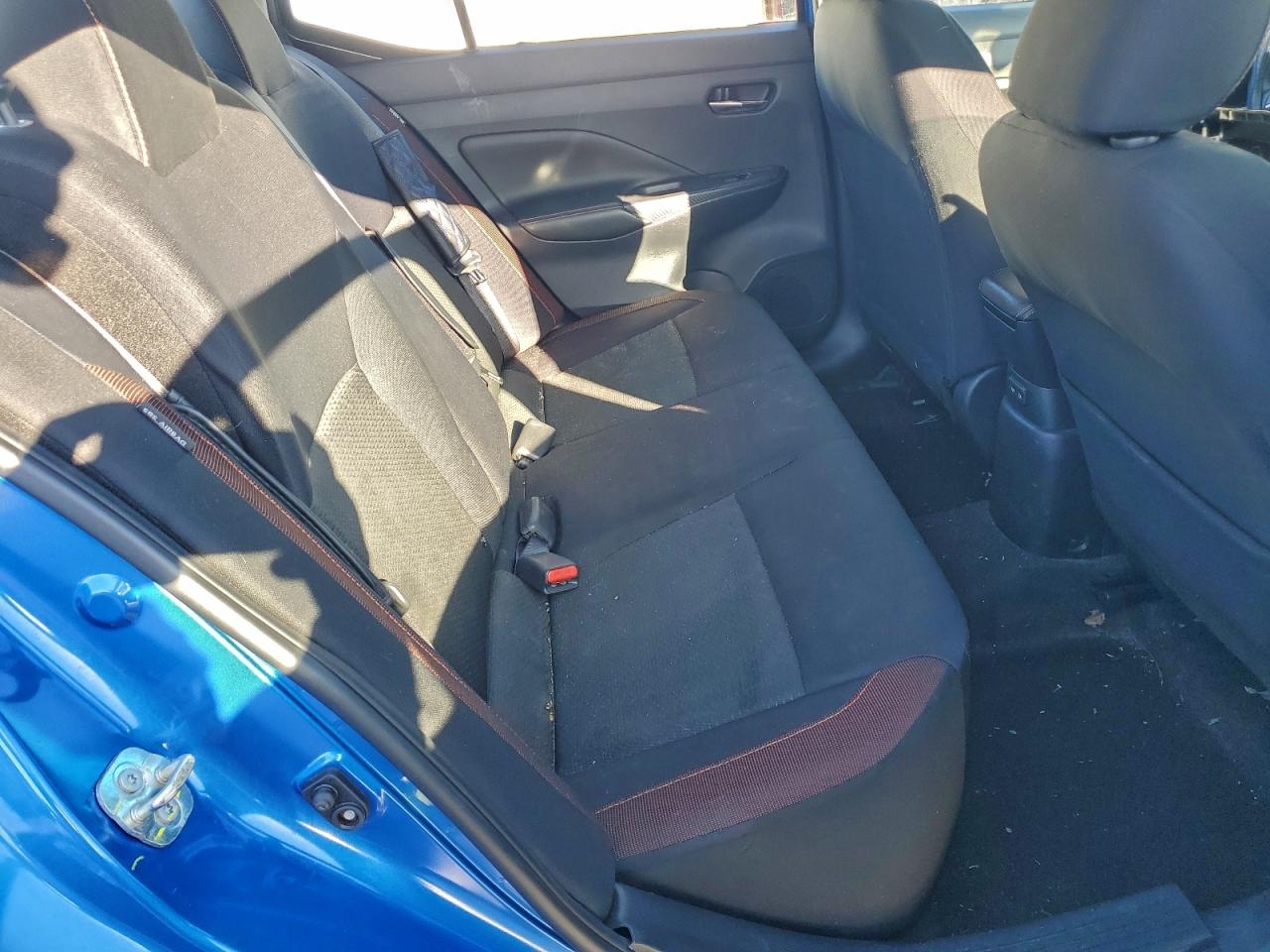 2021 NISSAN VERSA SR photo 28