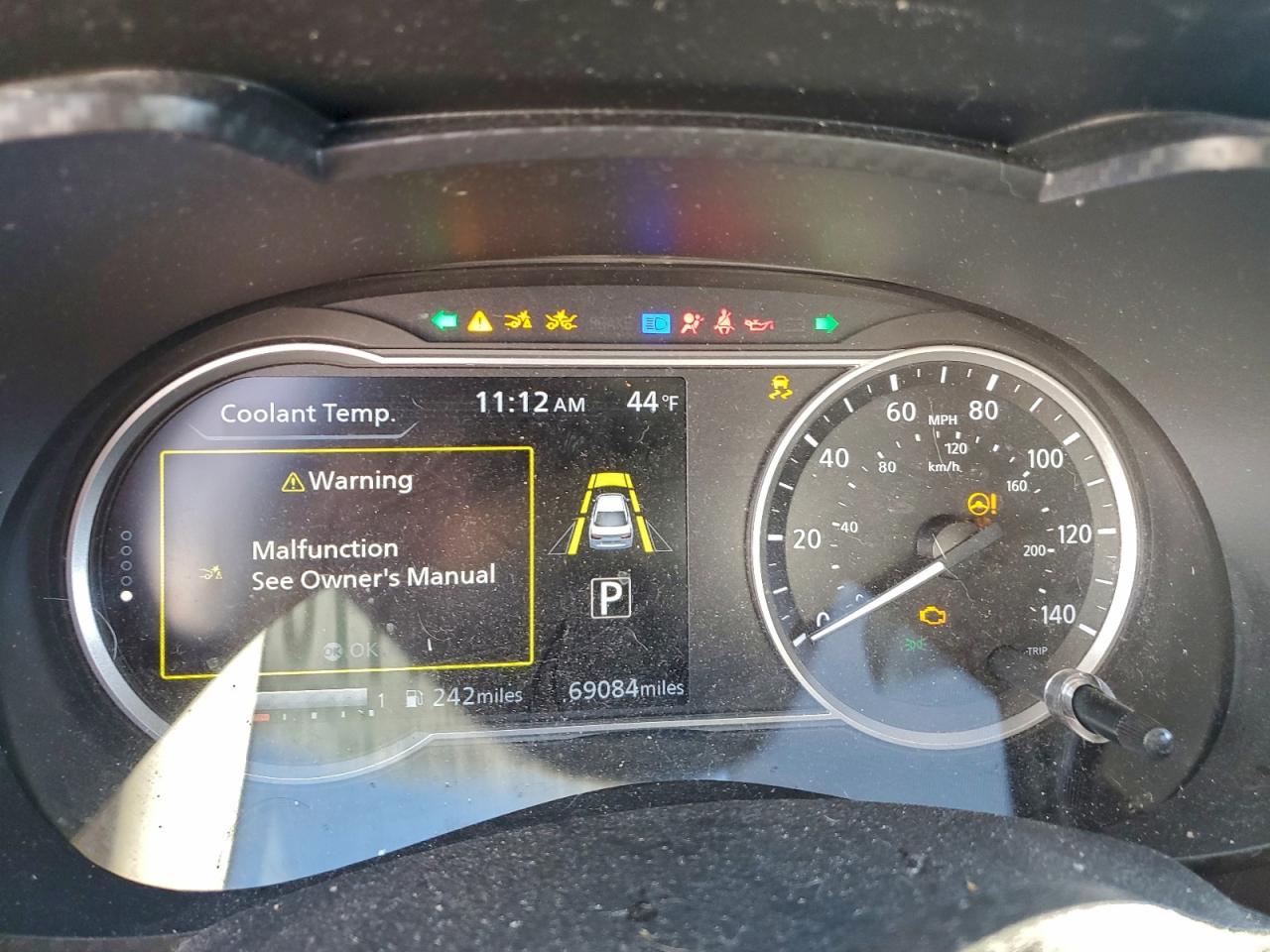 2021 NISSAN VERSA SR photo 25