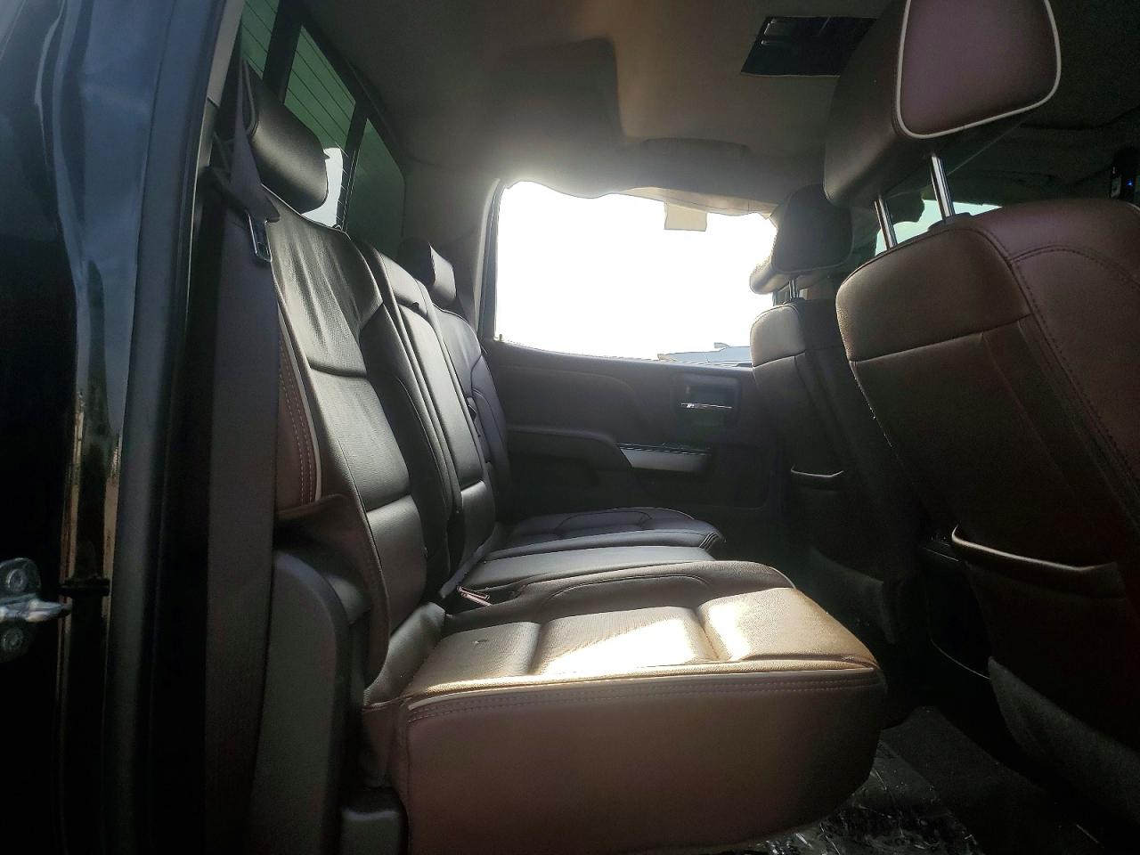 2016 CHEVROLET SILVERADO K2500 HIGH COUNTRY photo 28