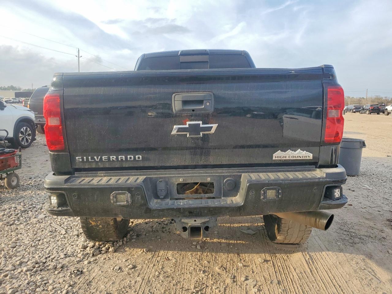 2016 CHEVROLET SILVERADO K2500 HIGH COUNTRY photo 16