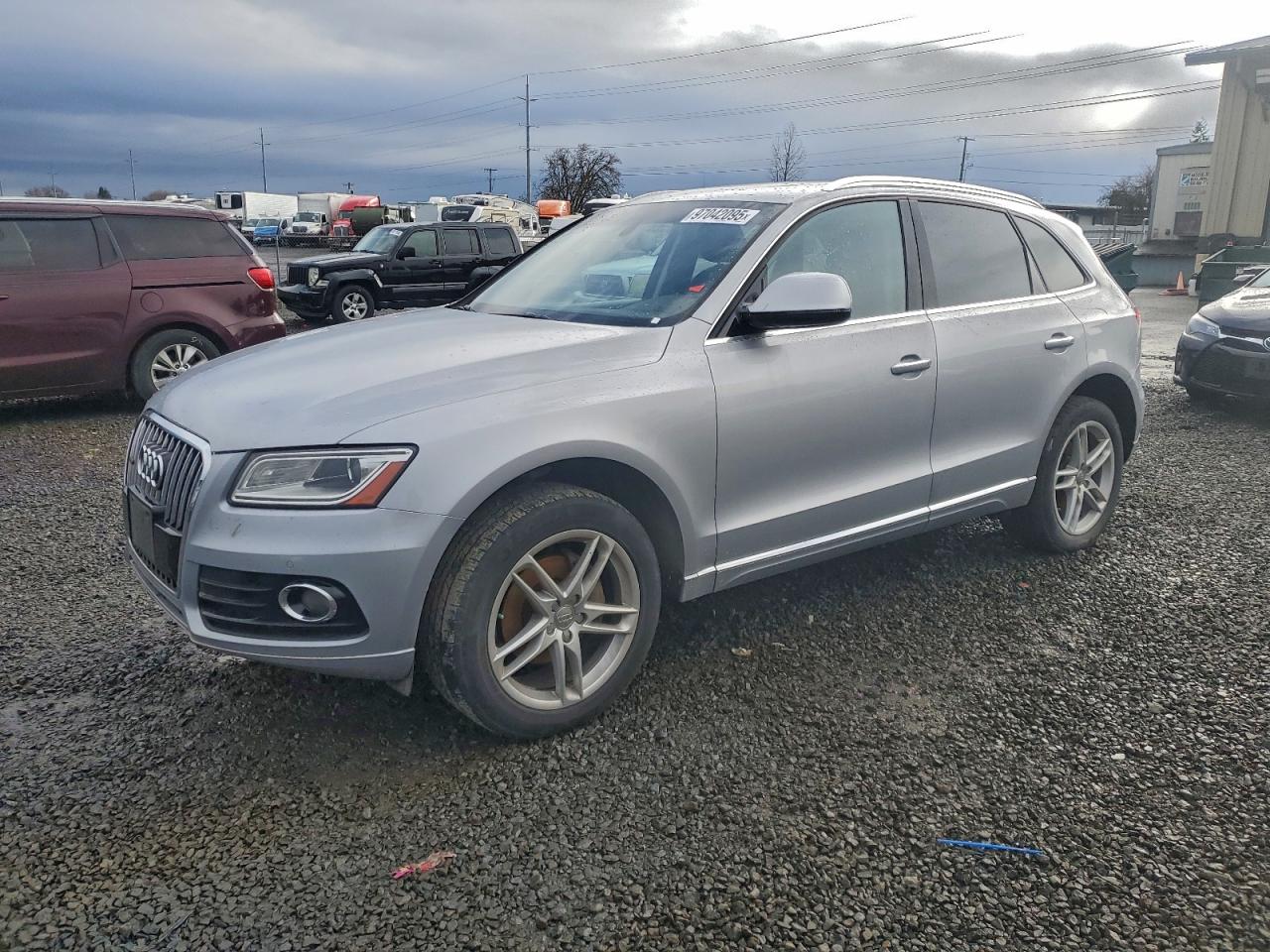 2016 AUDI Q5
