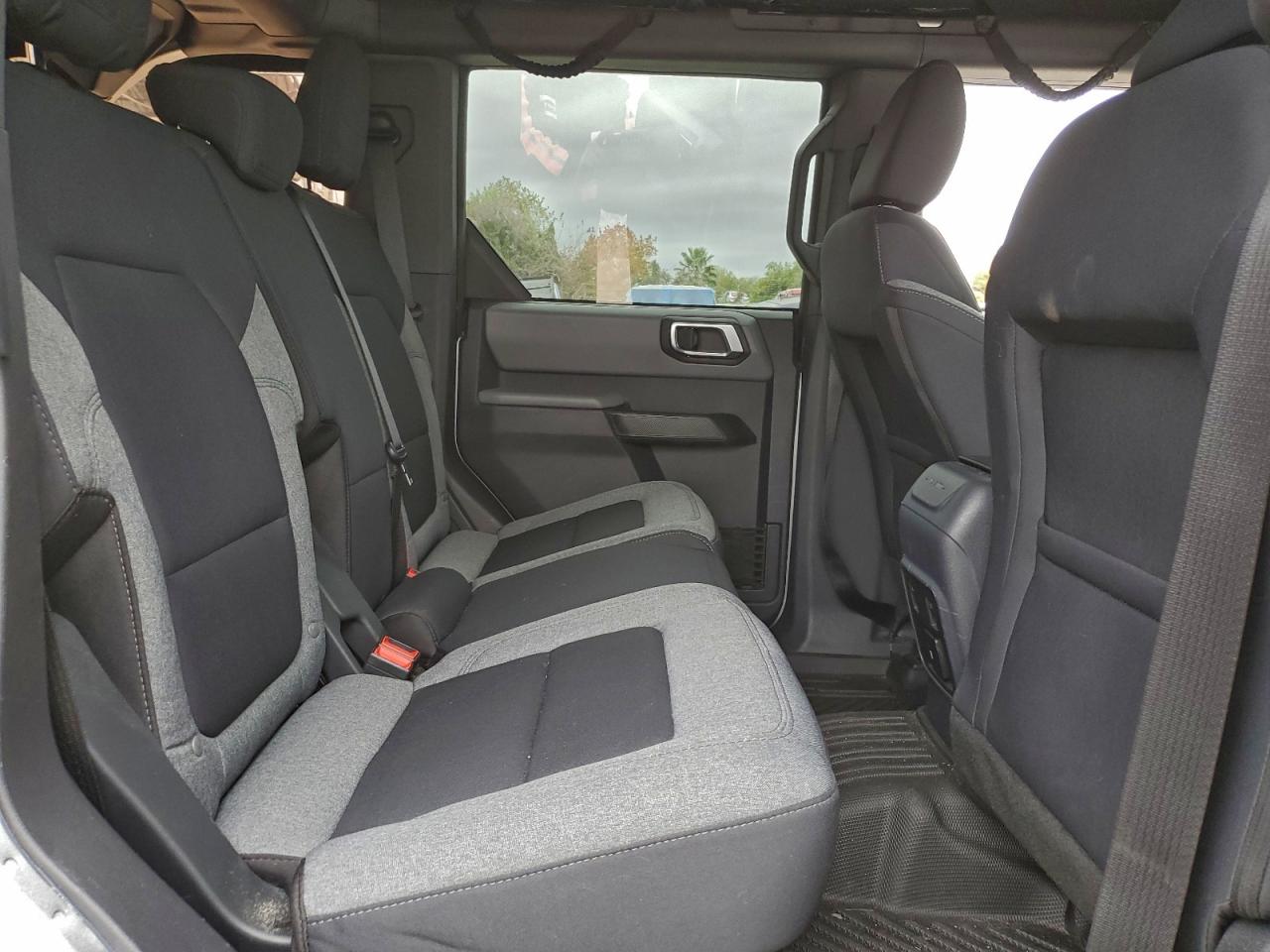 2022 FORD BRONCO BASE photo 19