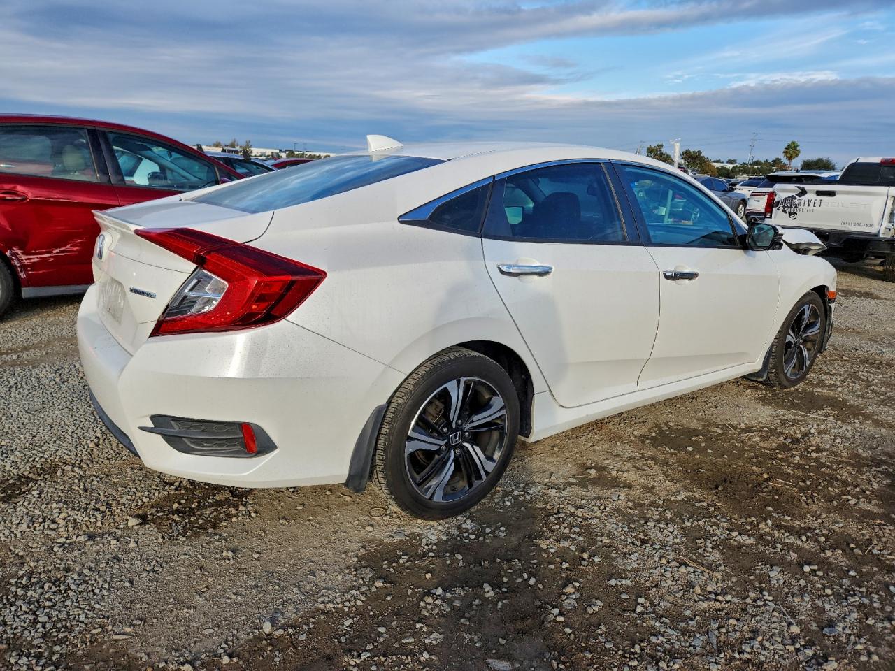 2016 HONDA CIVIC TOURING photo 5