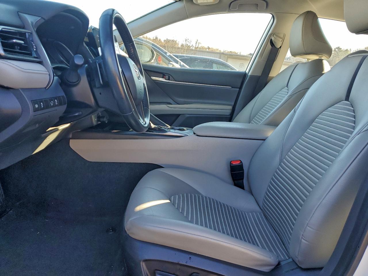 2024 TOYOTA CAMRY SE NIGHT SHADE photo 13