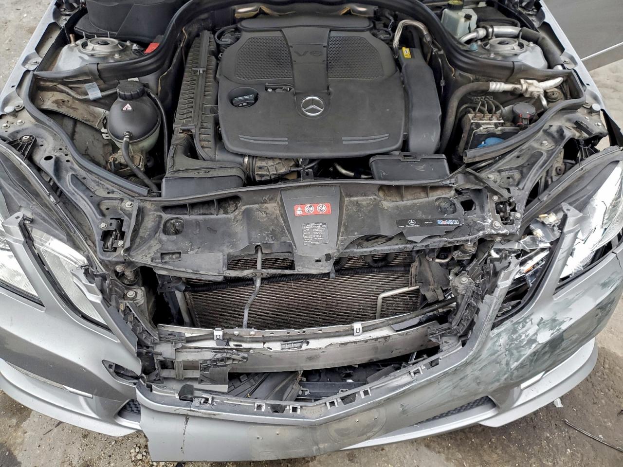 2012 MERCEDES-BENZ E 350 photo 11