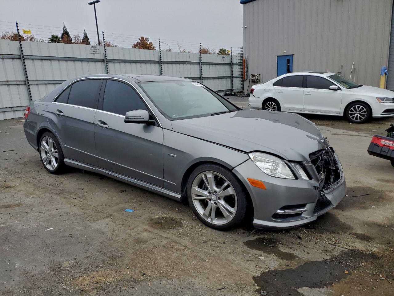2012 MERCEDES-BENZ E 350 photo 4