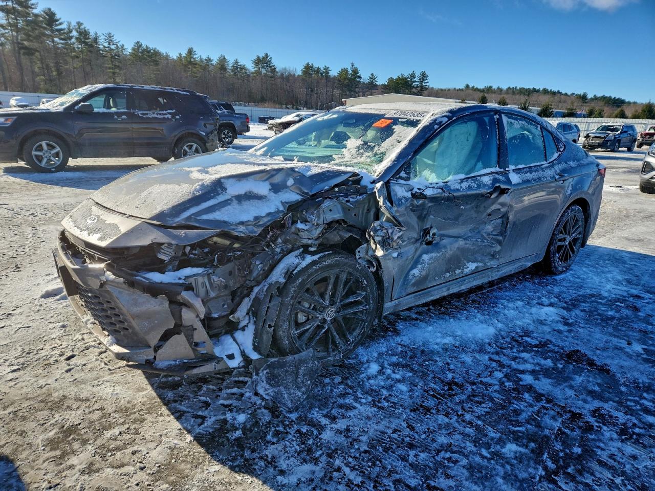 2025 TOYOTA CAMRY
