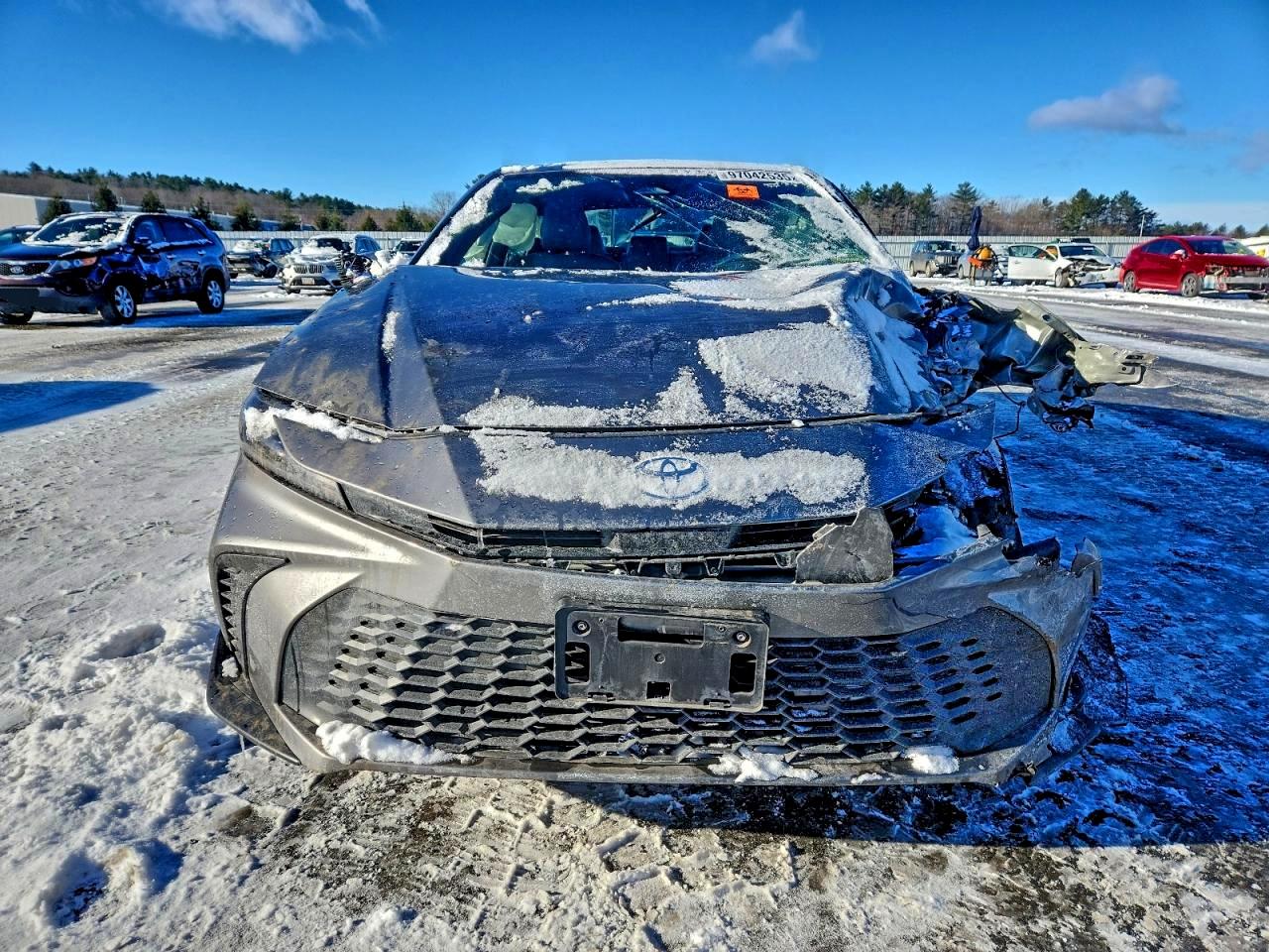 2025 TOYOTA CAMRY XSE photo 9