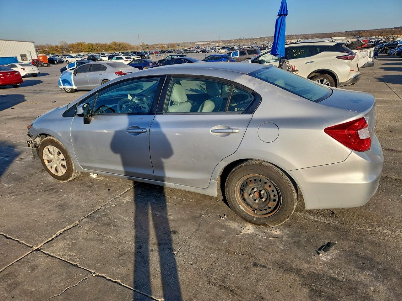 2012 HONDA CIVIC LX photo 2