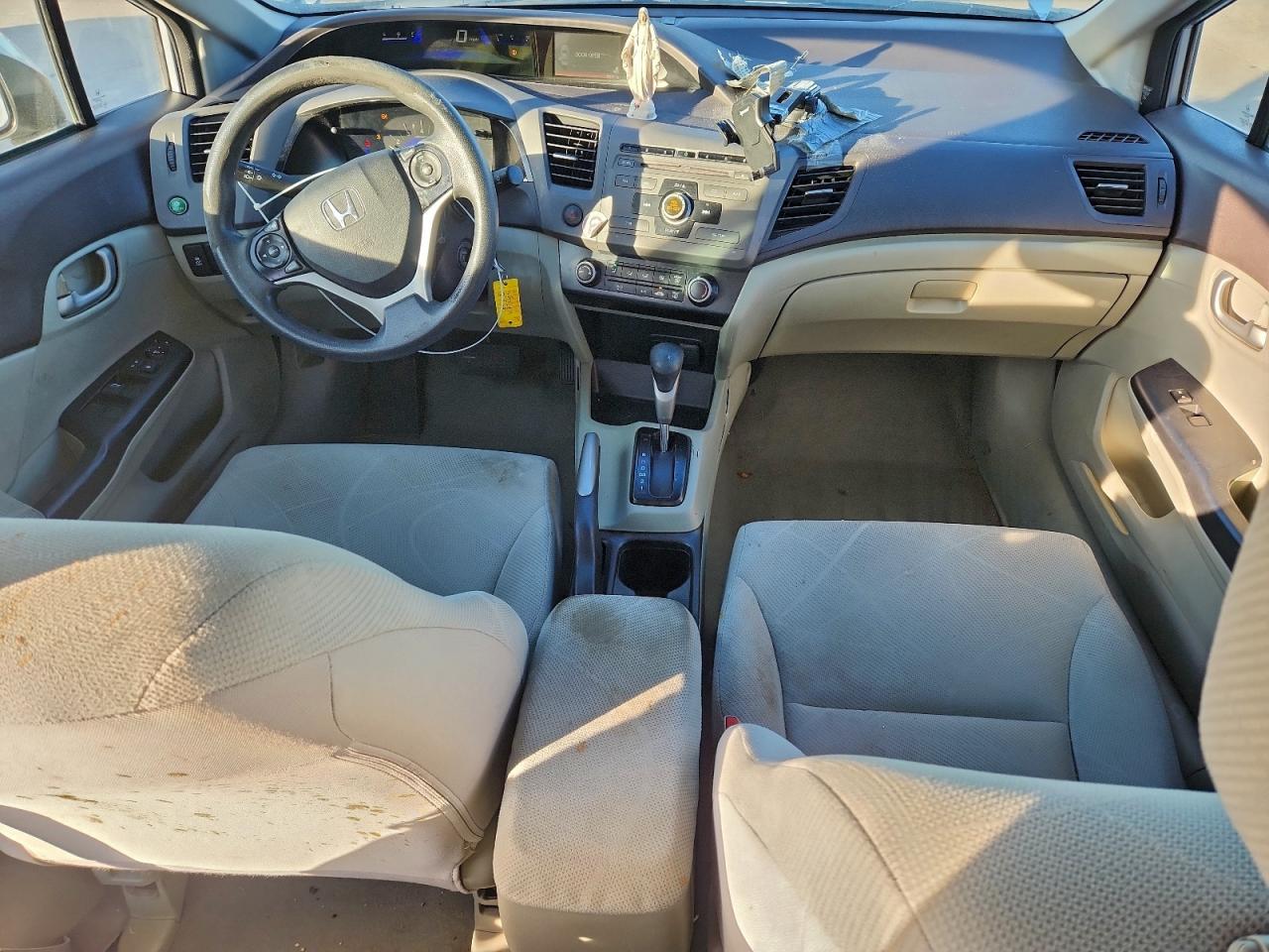 2012 HONDA CIVIC LX photo 8