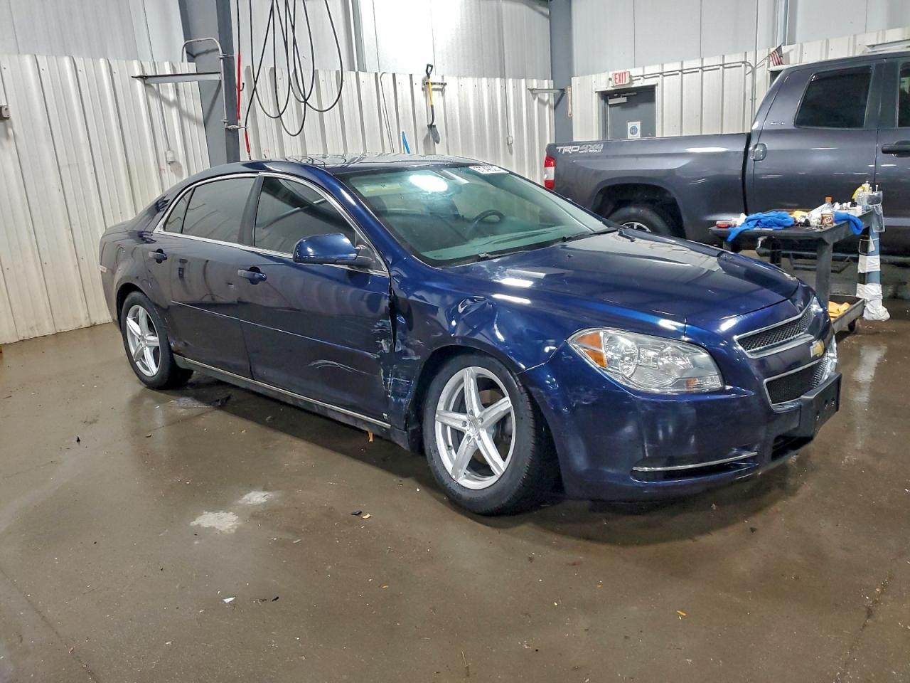 2009 CHEVROLET MALIBU 1LT photo 4
