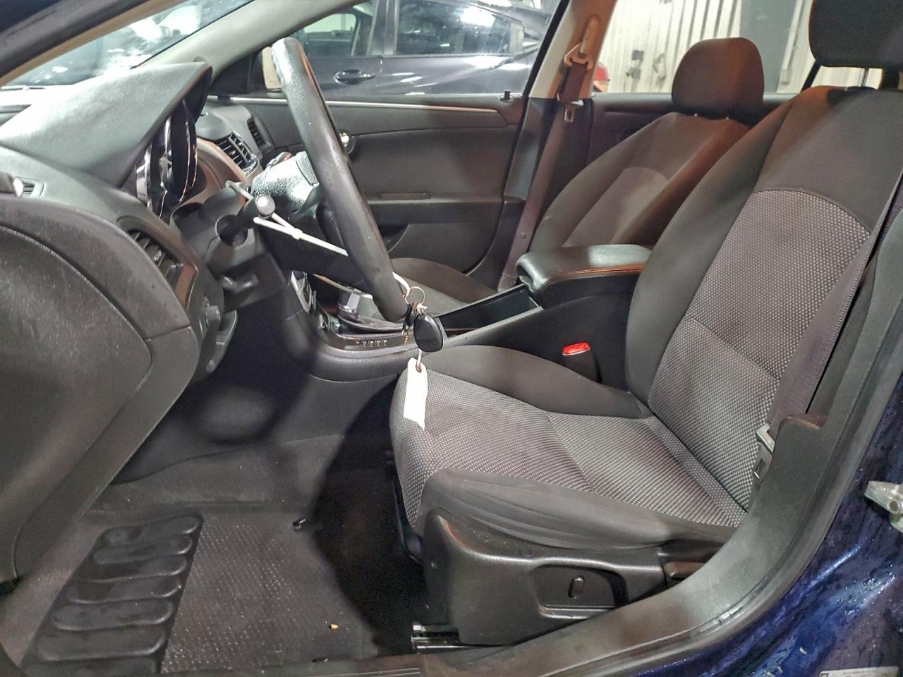 2009 CHEVROLET MALIBU 1LT photo 7