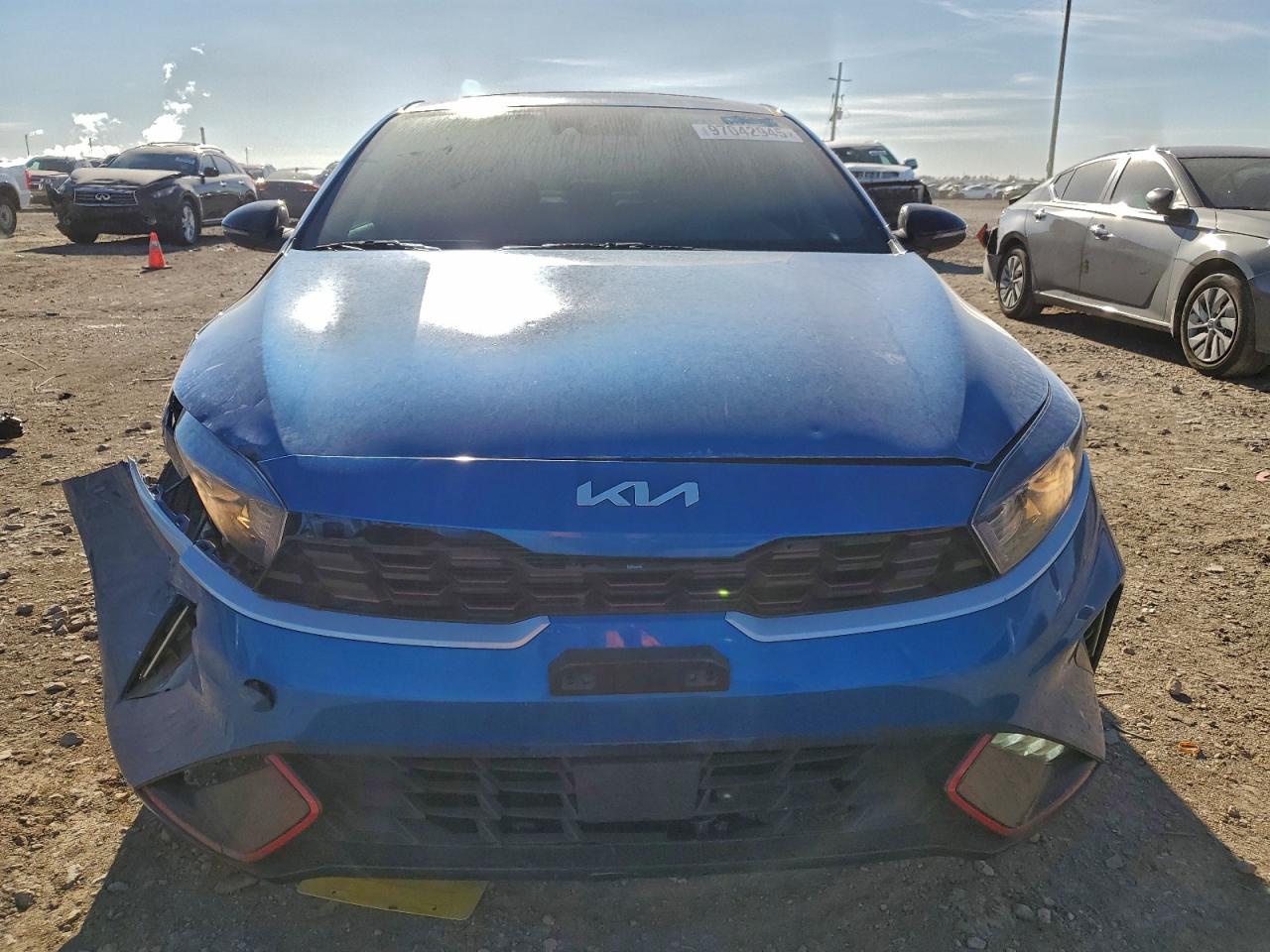 2023 KIA FORTE GT LINE photo 9
