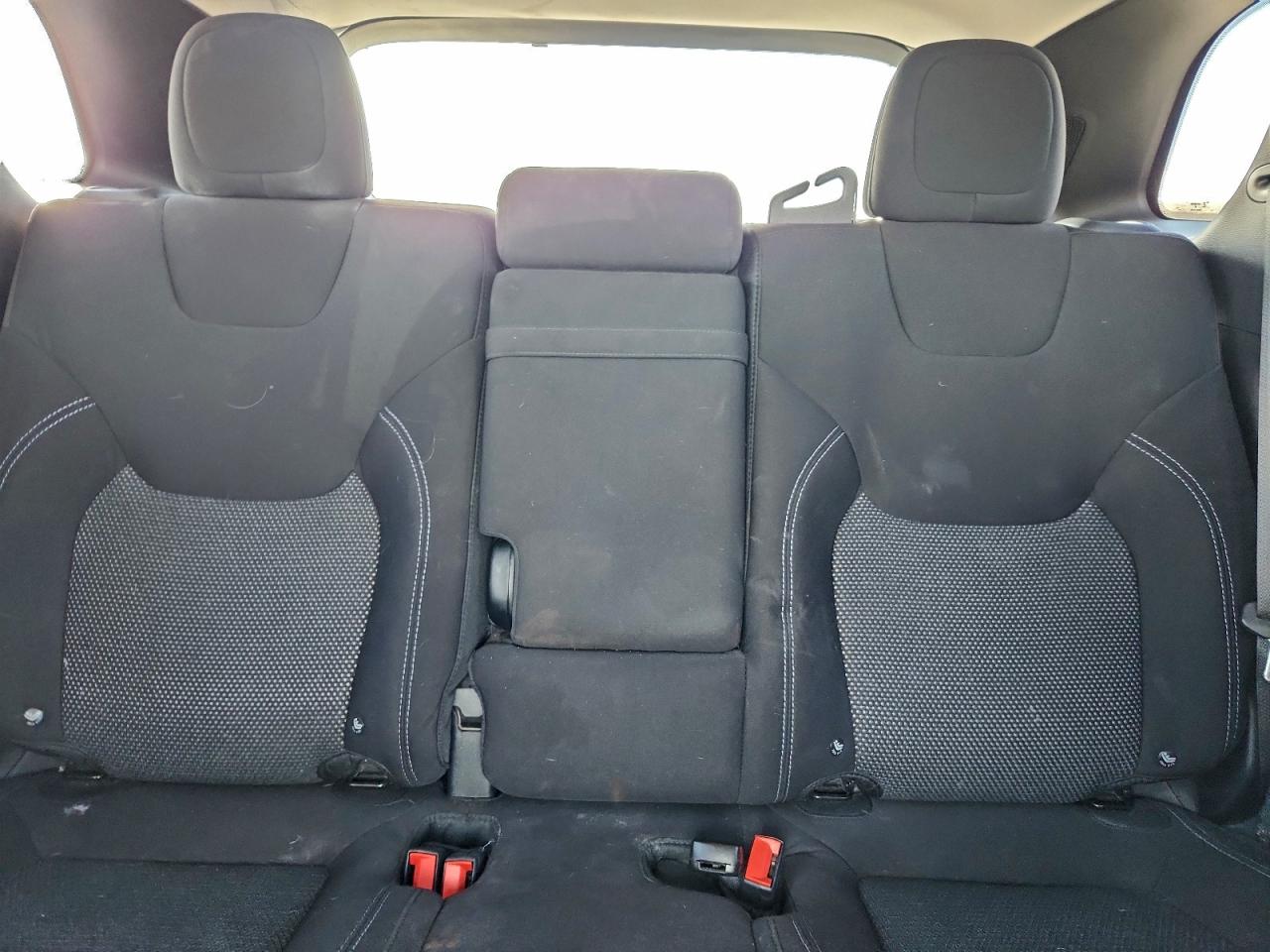 2019 JEEP CHEROKEE LATITUDE photo 19