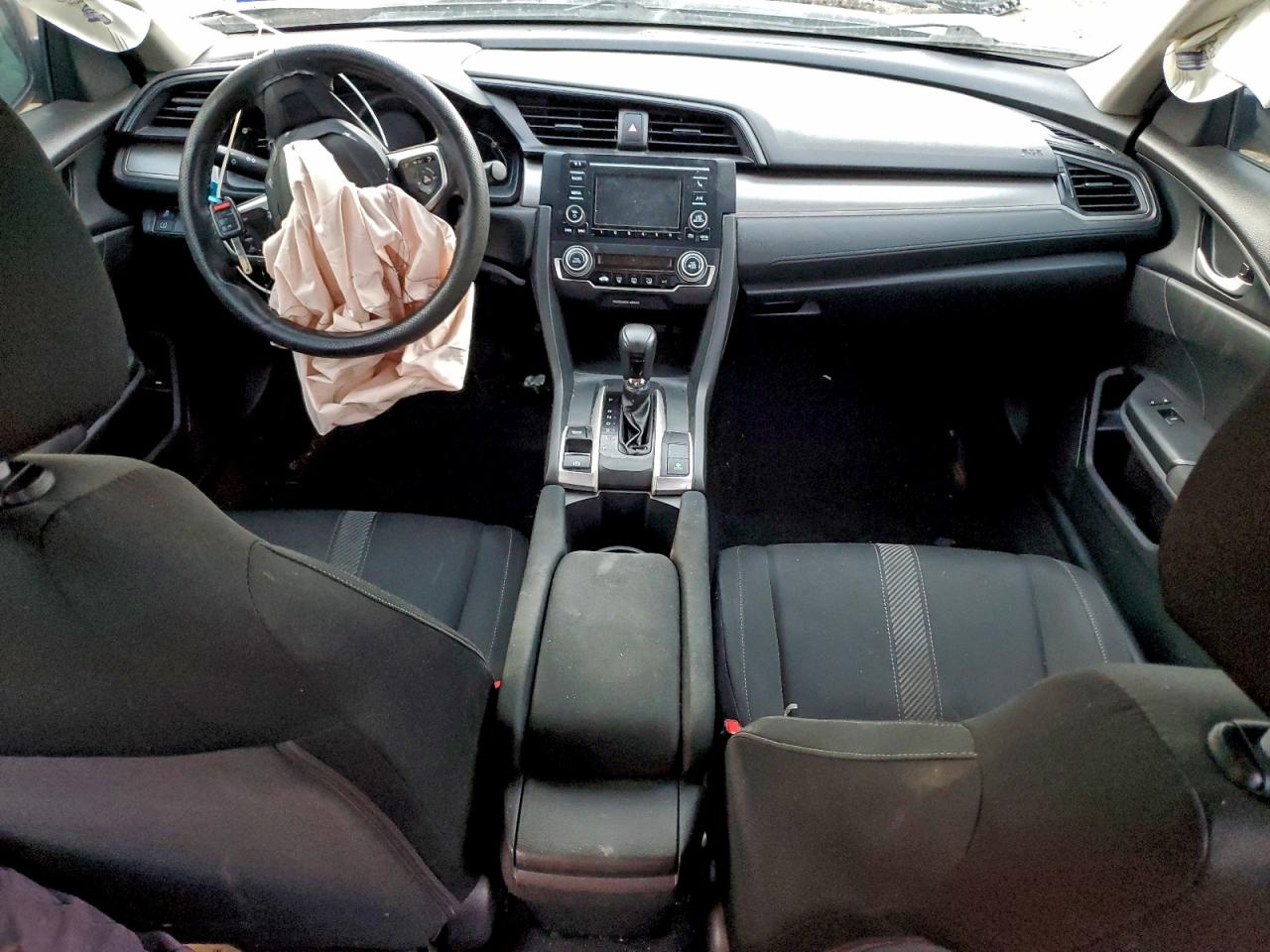 2017 HONDA CIVIC LX photo 8
