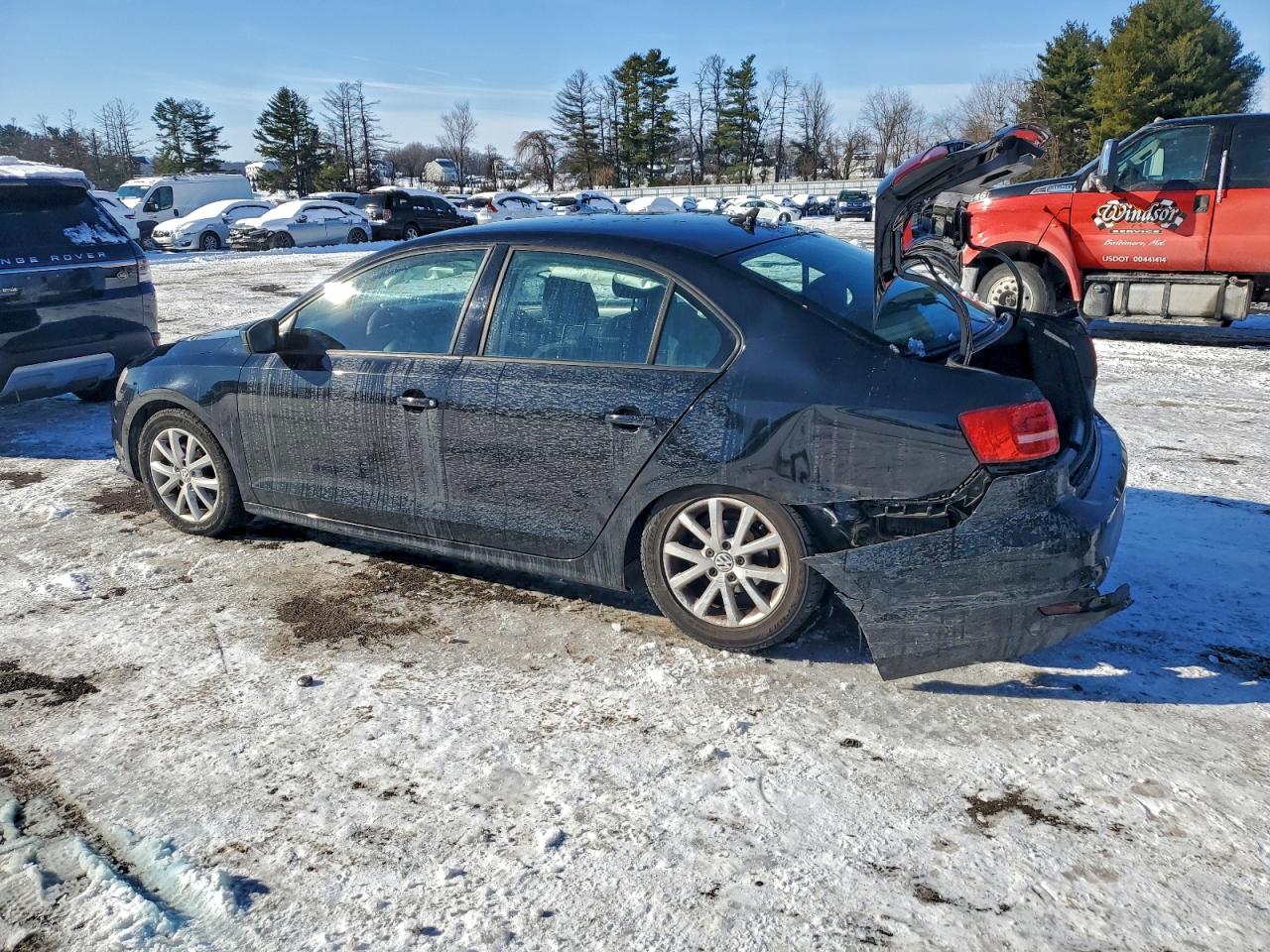 2015 VOLKSWAGEN JETTA SE photo 2