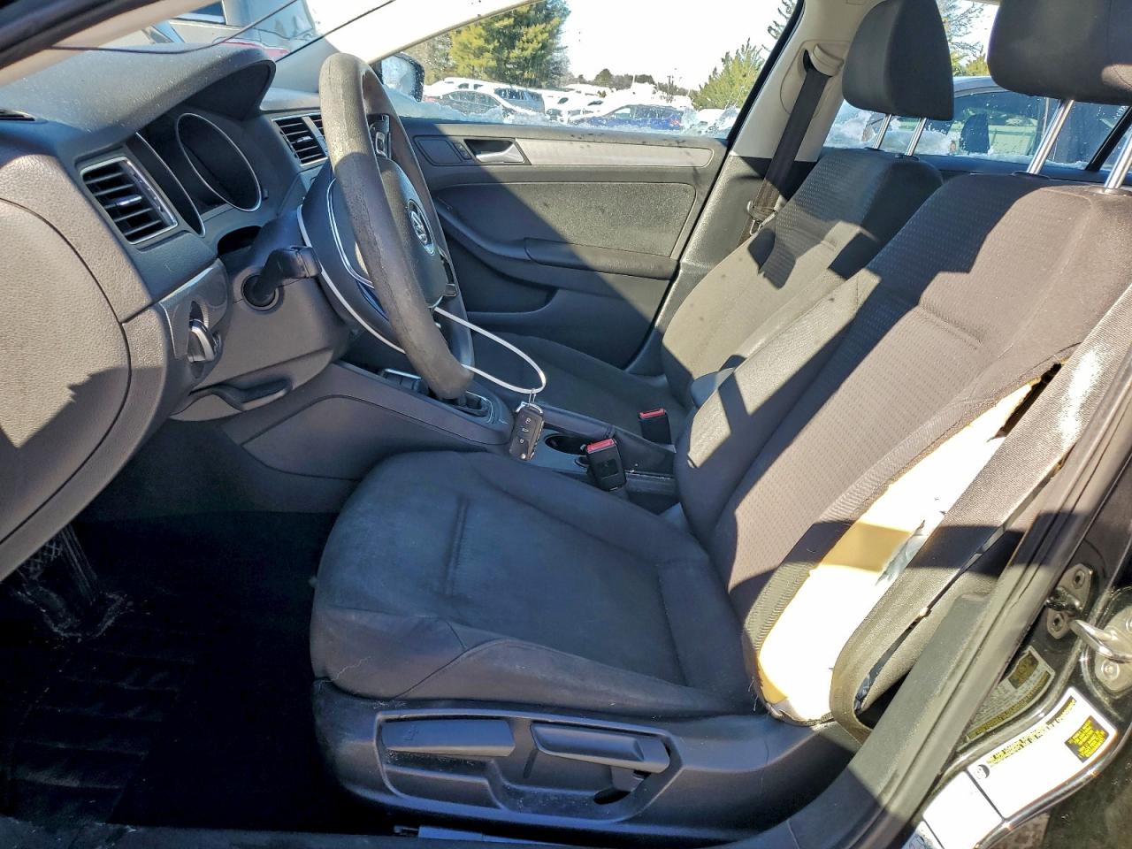 2015 VOLKSWAGEN JETTA SE photo 7