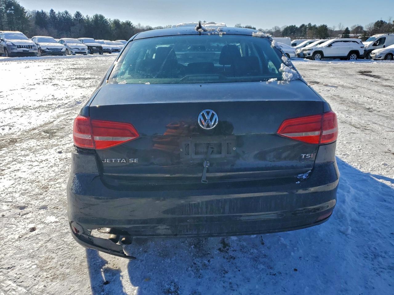2015 VOLKSWAGEN JETTA SE photo 6