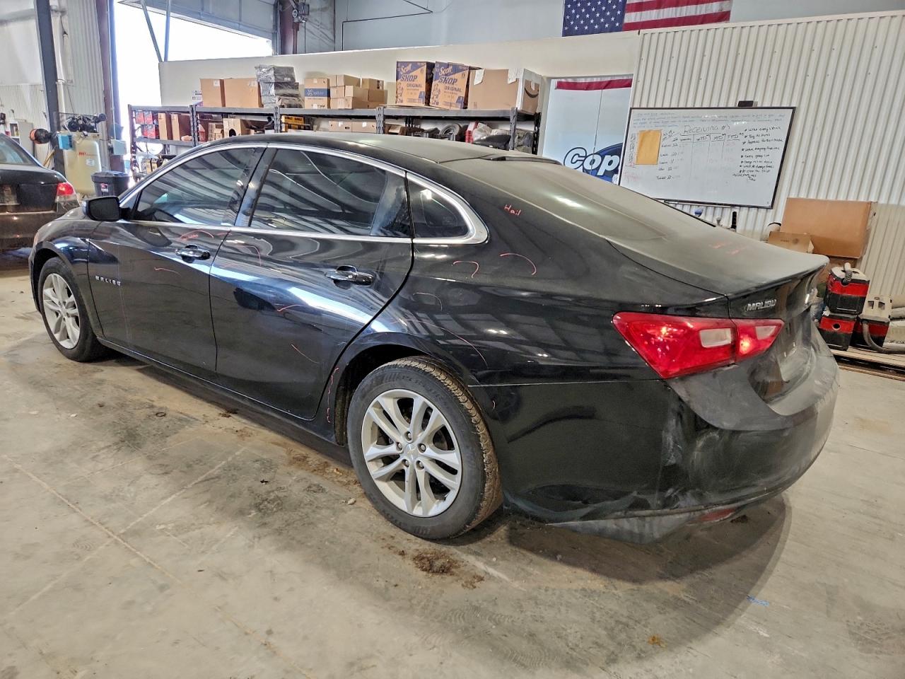 2018 CHEVROLET MALIBU LT photo 3