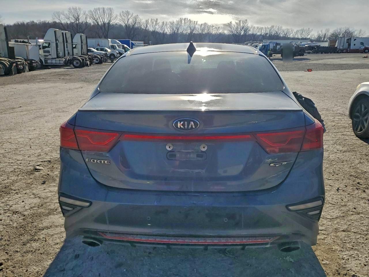 2020 KIA FORTE GT photo 11