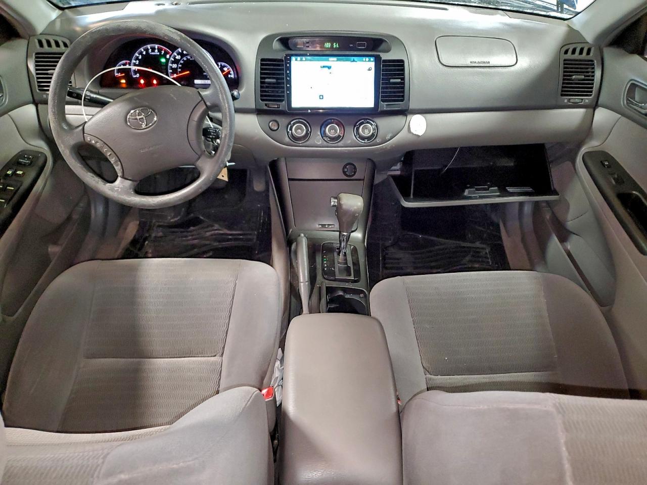 2005 TOYOTA CAMRY LE photo 8