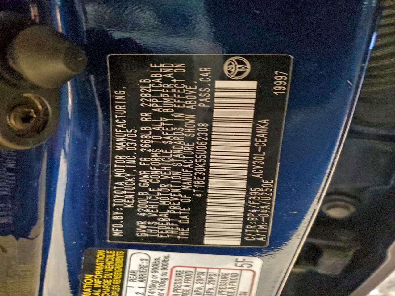 2005 TOYOTA CAMRY LE photo 12