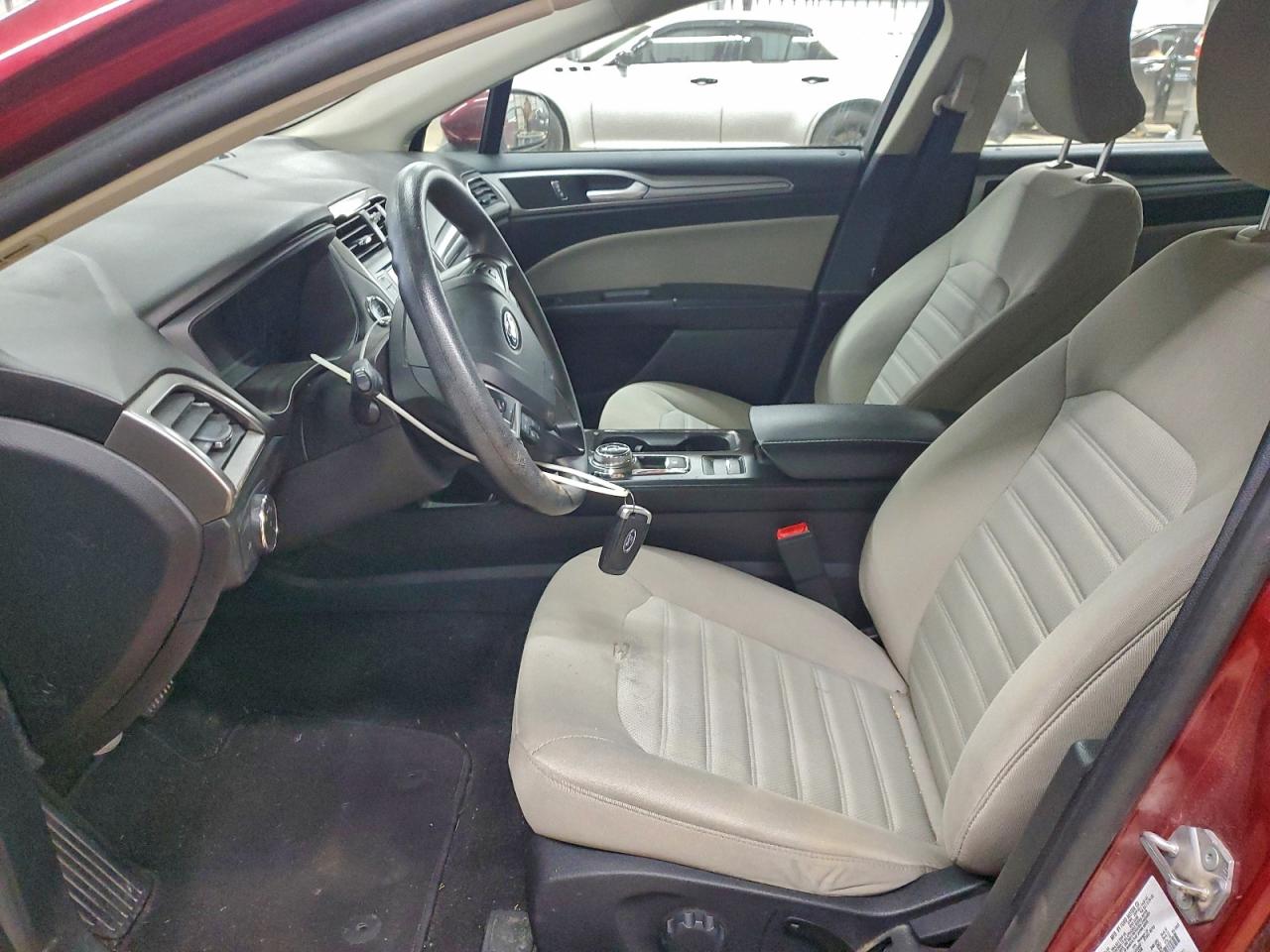 2019 FORD FUSION S photo 7