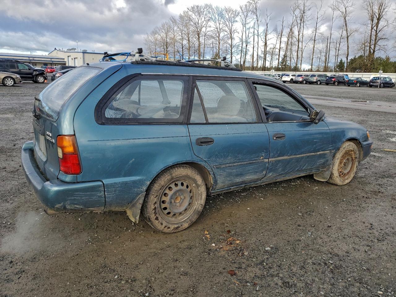 1995 TOYOTA COROLLA BASE photo 3