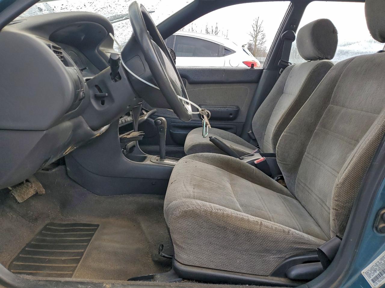 1995 TOYOTA COROLLA BASE photo 7