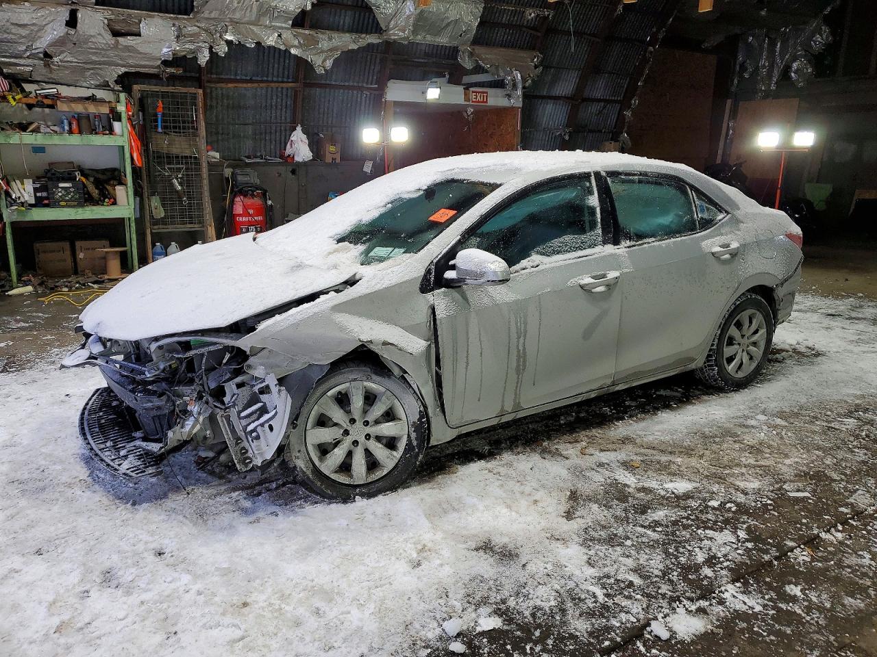 2016 TOYOTA COROLLA