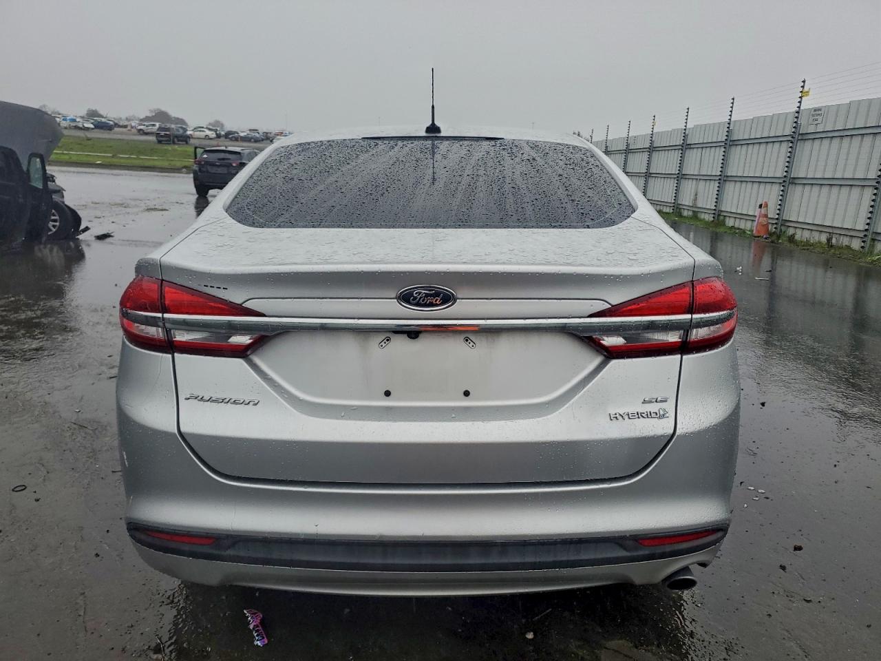 2017 FORD FUSION SE HYBRID photo 6