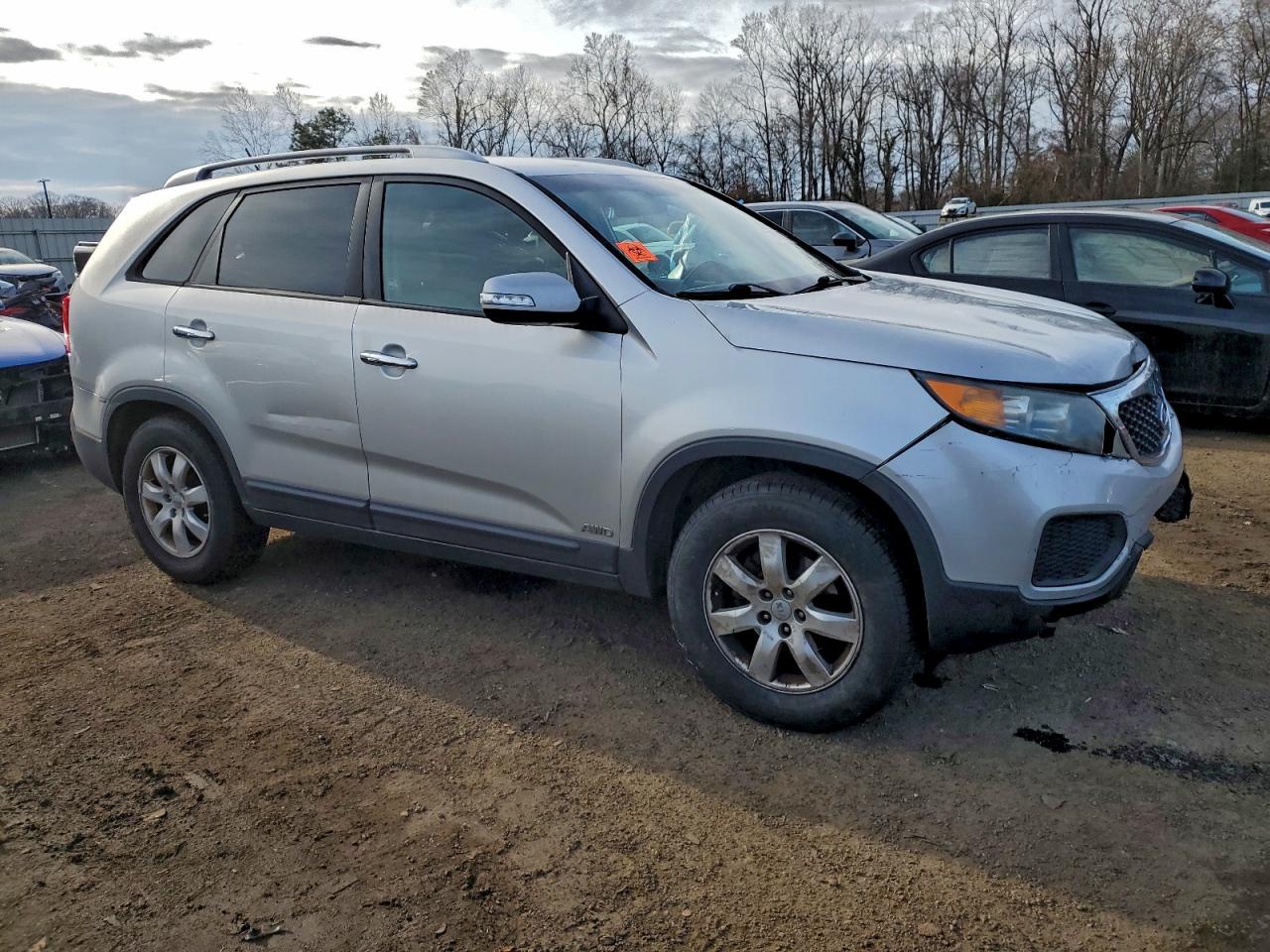 2013 KIA SORENTO LX photo 7