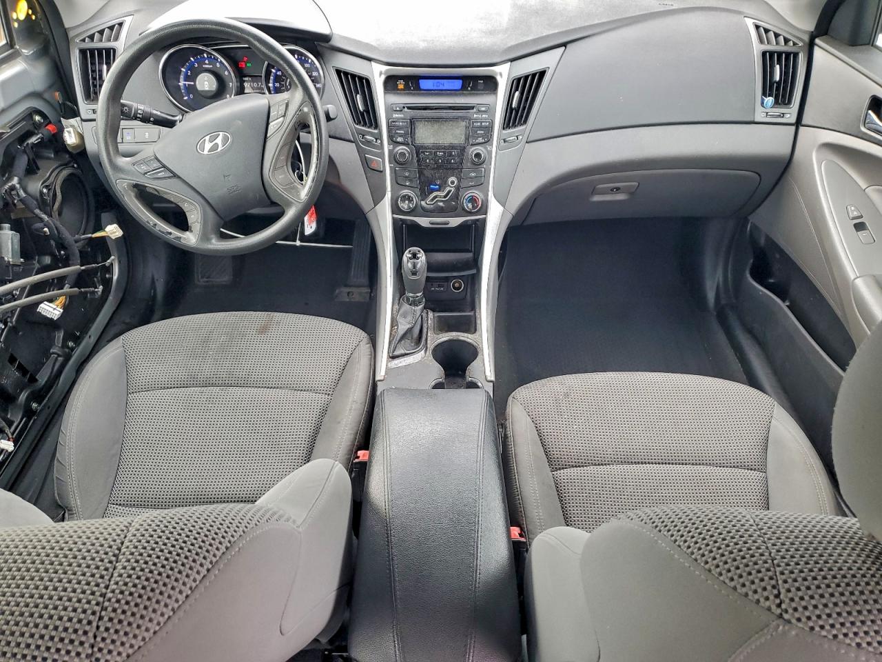 2013 HYUNDAI SONATA GLS photo 8