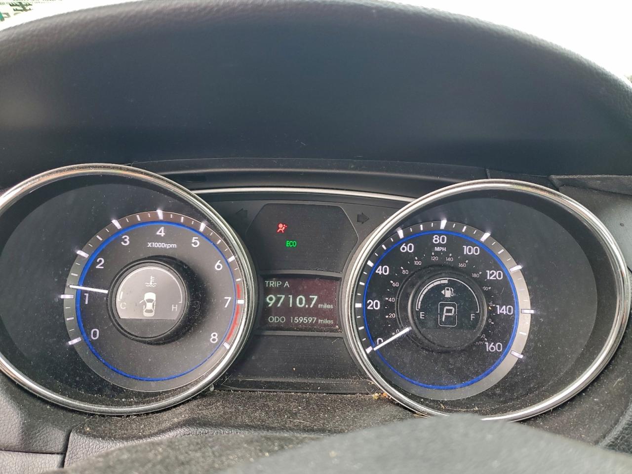 2013 HYUNDAI SONATA GLS photo 9
