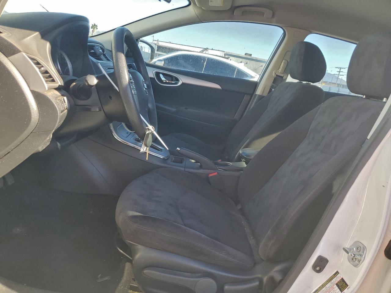 2013 NISSAN SENTRA S photo 13