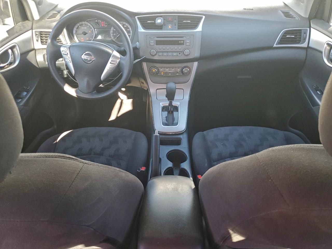 2013 NISSAN SENTRA S photo 15