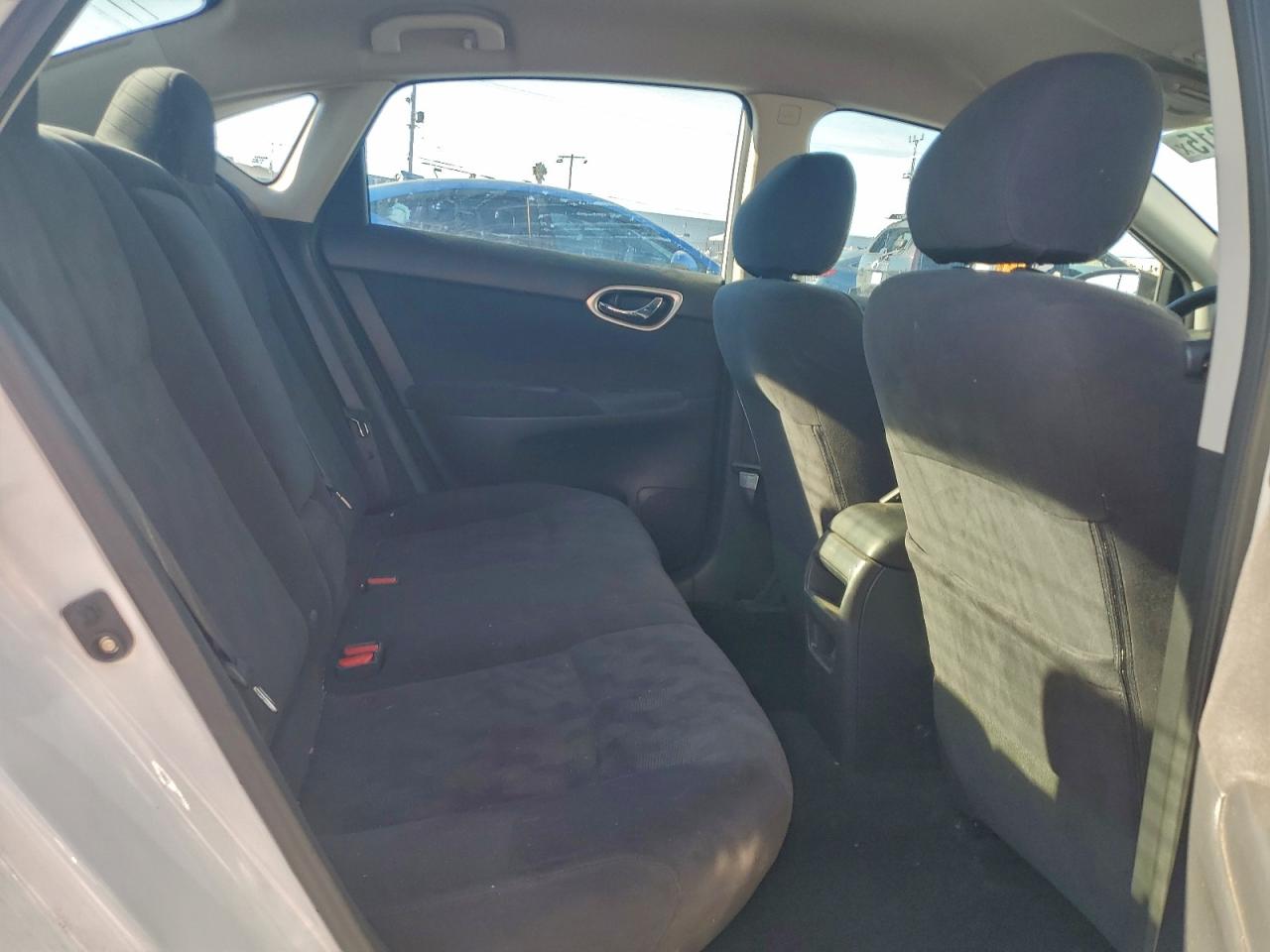2013 NISSAN SENTRA S photo 19
