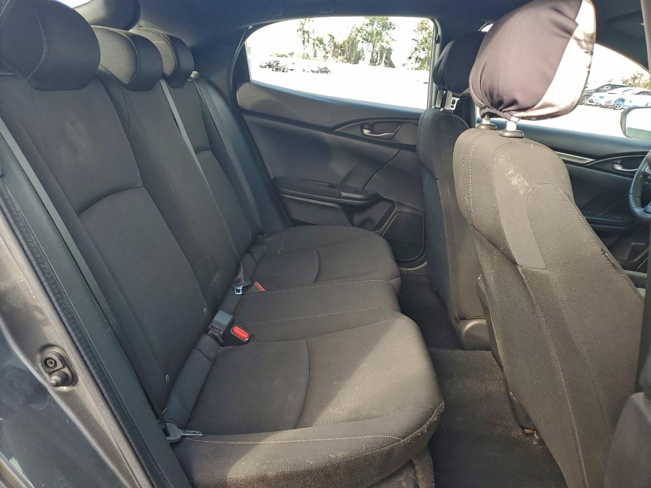 2017 HONDA CIVIC LX photo 19