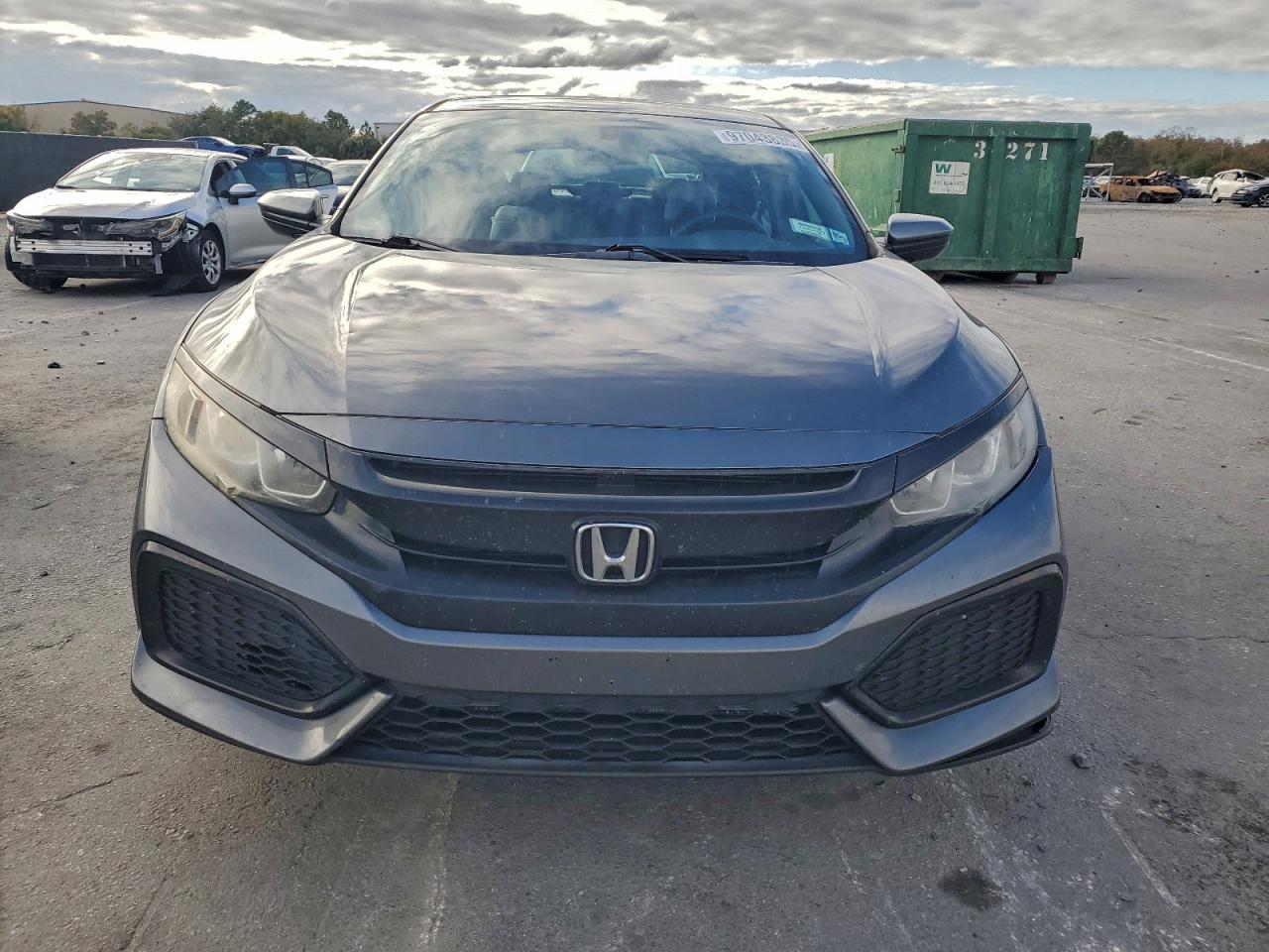 2017 HONDA CIVIC LX photo 9
