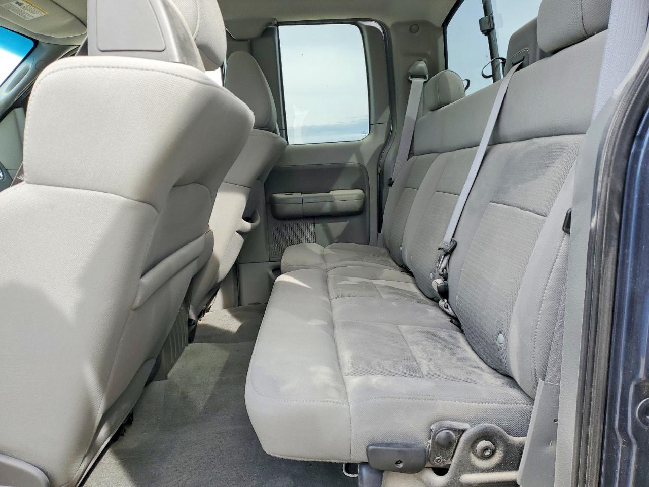 2004 FORD F150 photo 19