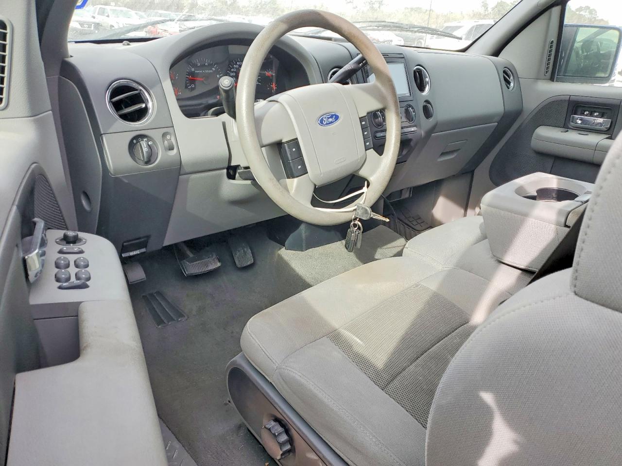 2004 FORD F150 photo 15