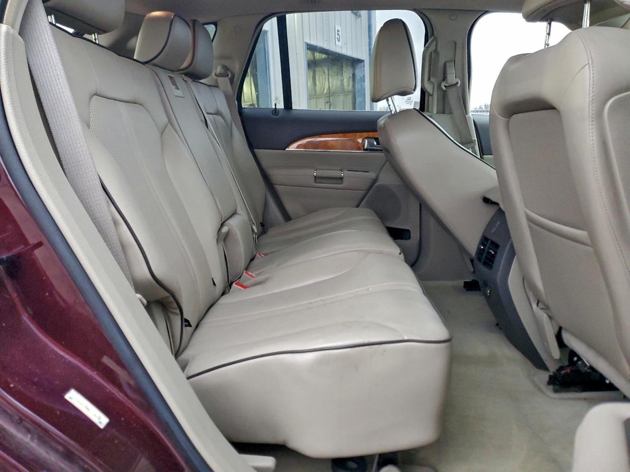2011 LINCOLN MKX photo 11